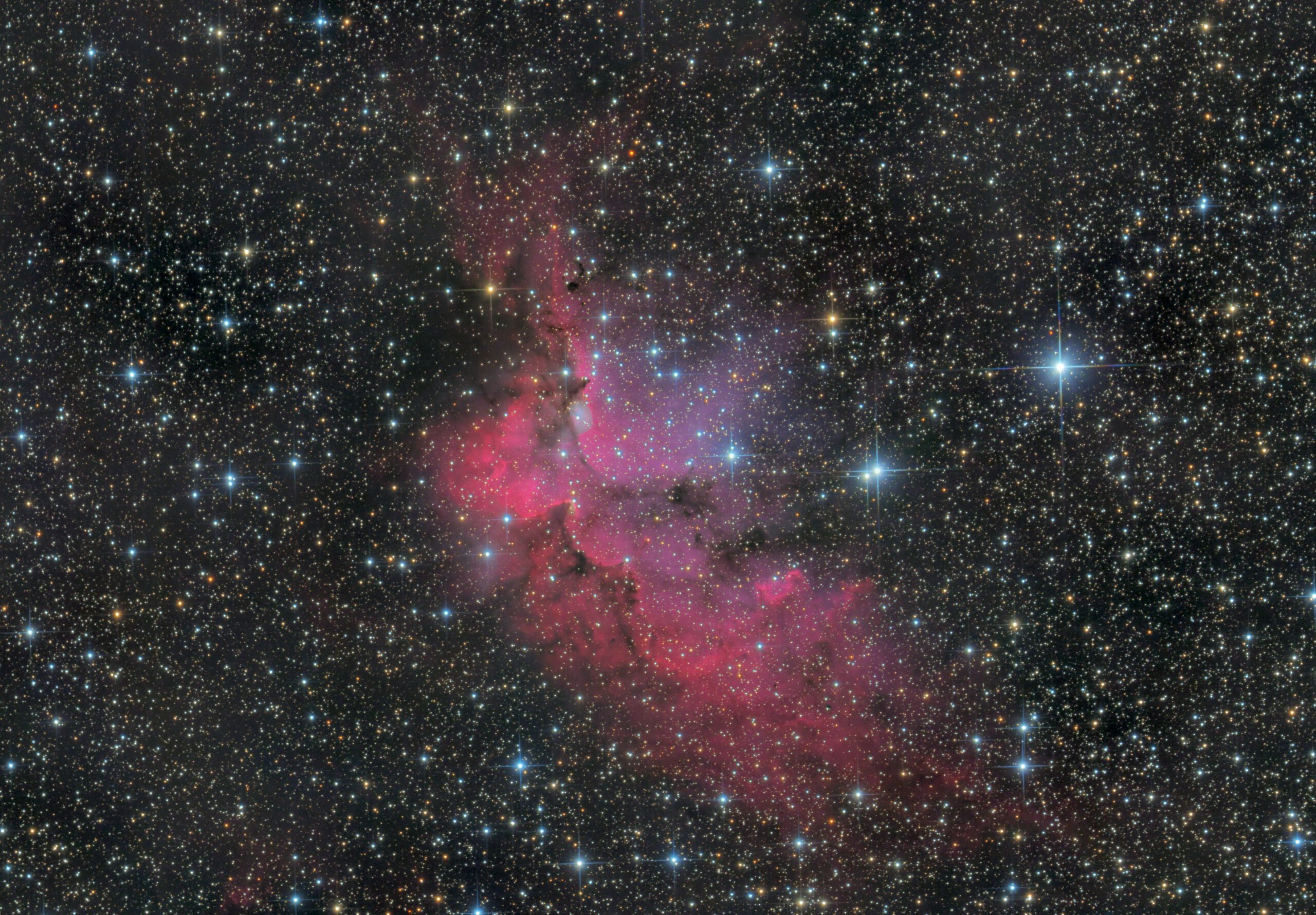 NGC 7380 bzw. Sh2-142 Zauberernebel (Wizard Nebula) Aufgenommen am 02.08.2022